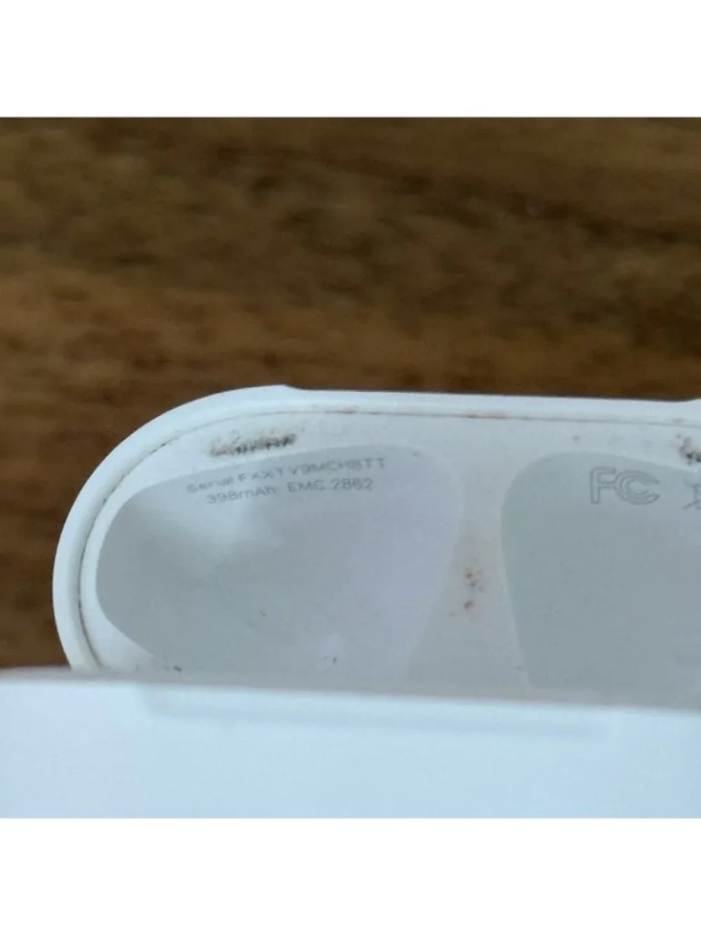 OEM Apple AirPods 1st Gen A1602 W/Charging Case Authentic Genuine READ!!*